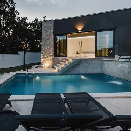 Niz I By Awaytocroatia Villa
