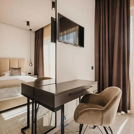 Niz I By Awaytocroatia