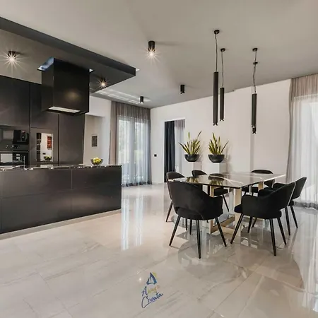 Villa Niz I By Awaytocroatia Mazurija