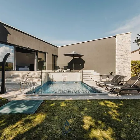 Villa Niz I By Awaytocroatia *